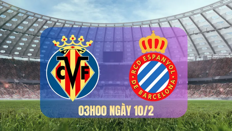 Cầu thủ Villarreal và Espanyol tranh chấp quả bóng trên sân Cầu thủ Villarreal và Espanyol tranh chấp quả bóng trên sân